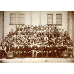 Jens Christian Jacobsen med personale i 1885