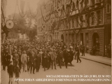 Optog foran Arbejdernes Forenings og Forsamlingsbygning i anledning af Socialdemokratiet 50 års jubilæum, 1921.