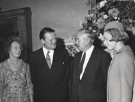 Det danske statsministerpar besøger det britiske premiereministerpar i 10 Downing Street i oktober 1966